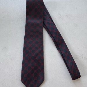 Gucci navy blue  and Red Geometric Men's Tie